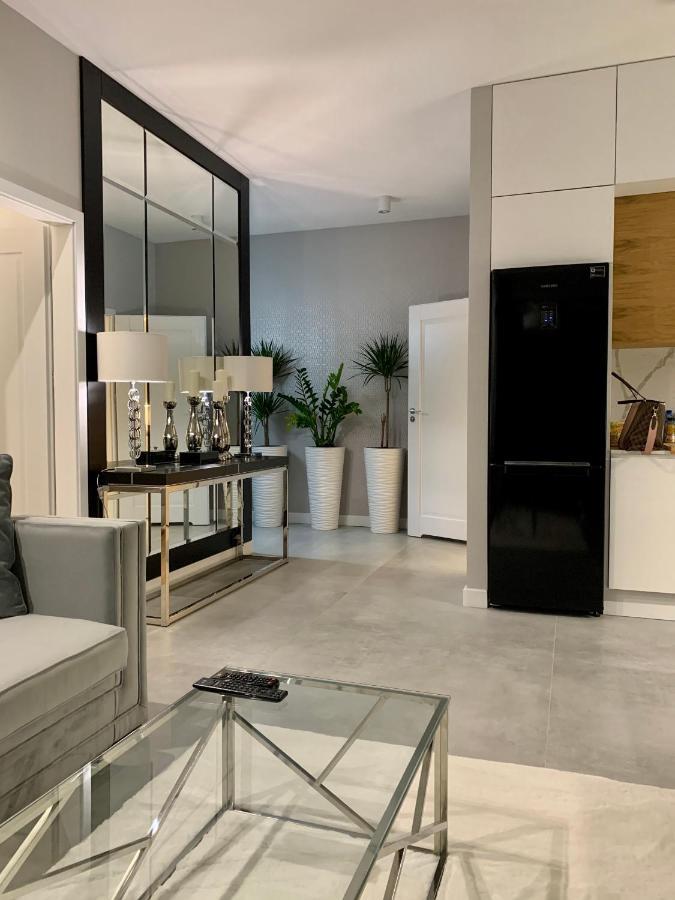 Zlota Luxury Apartments วอร์ซอ ภายนอก รูปภาพ